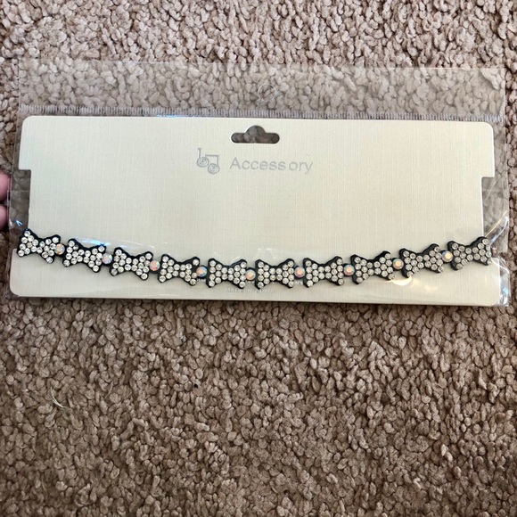 💃🏼Gorgeous Bow Choker💃🏼 - Picture 3 of 3